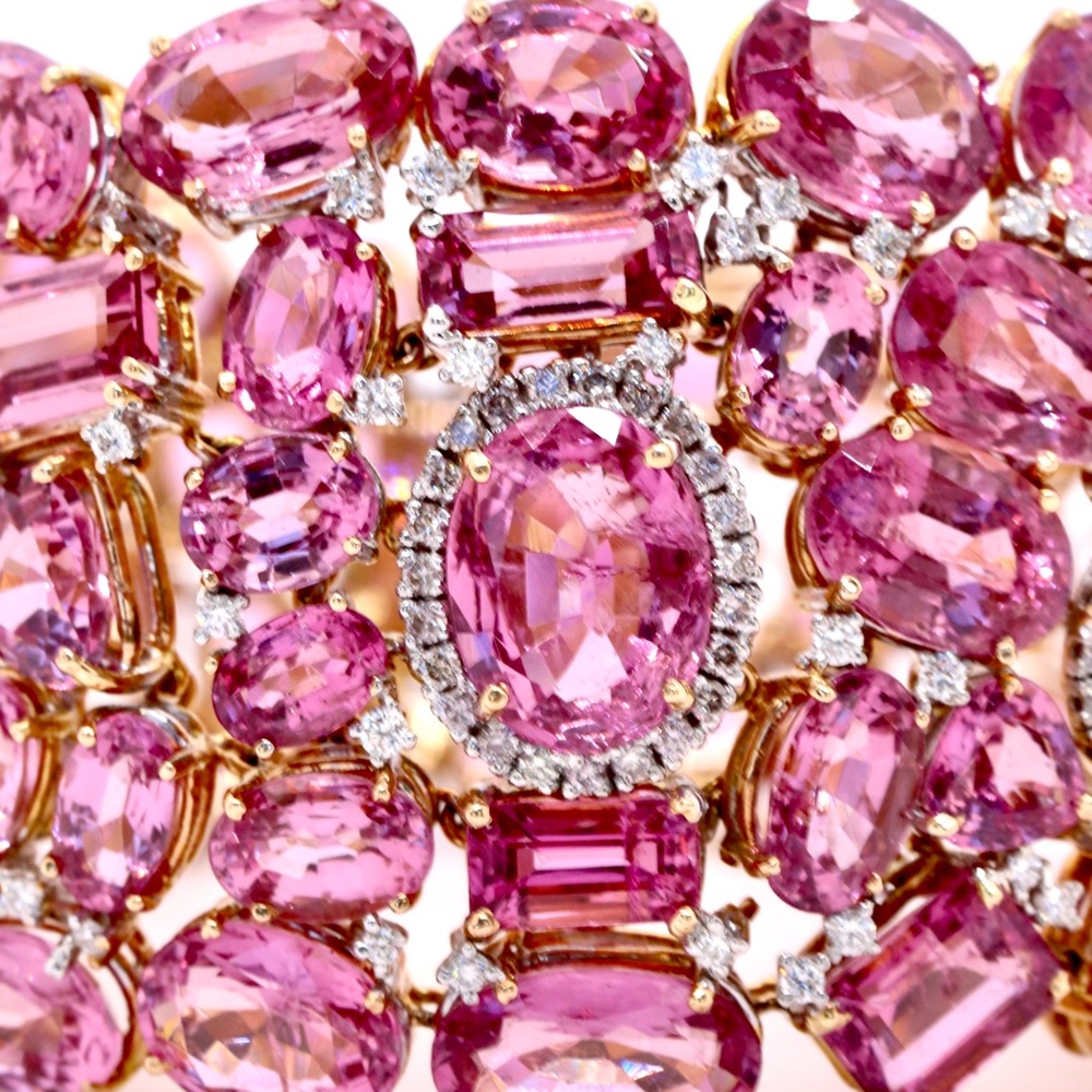 66.47 Pink Spinel Yellow Gold Diamonds Bracelet - Picture 9 of 12